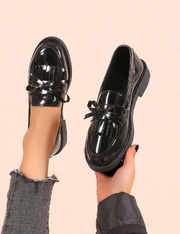 
						Mocasini SHEIN, negru