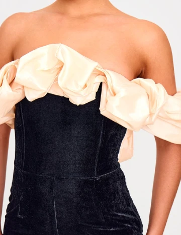 Salopeta PRETTYLITTLETHING, negru