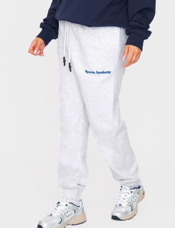 Pantaloni PRETTYLITTLETHING, gri deschis