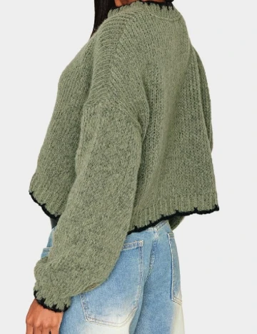 Bluza PRETTYLITTLETHING, verde