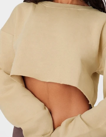 Top PRETTYLITTLETHING, bej