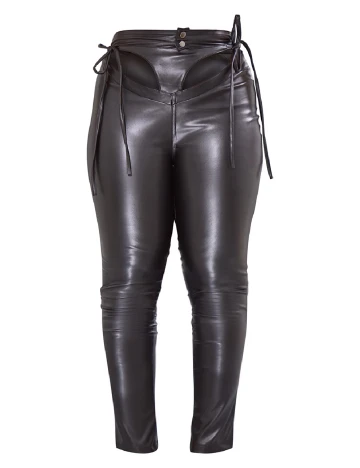 Pantaloni PRETTYLITTLETHING, negru Negru