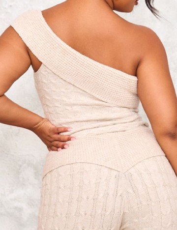 Top PRETTYLITTLETHING Plus Size, crem