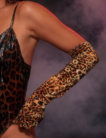 Manusi PRETTYLITTLETHING, animal print