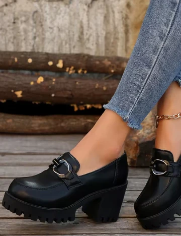 Pantofi SHEIN, negru