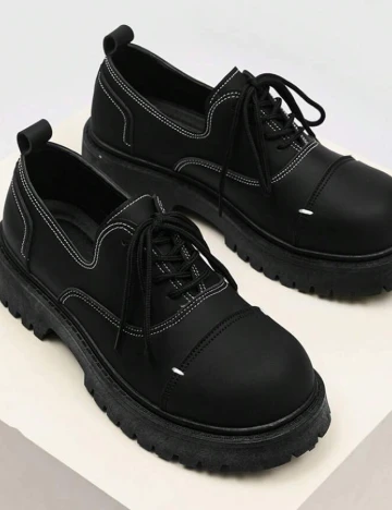 Pantofi SHEIN, negru