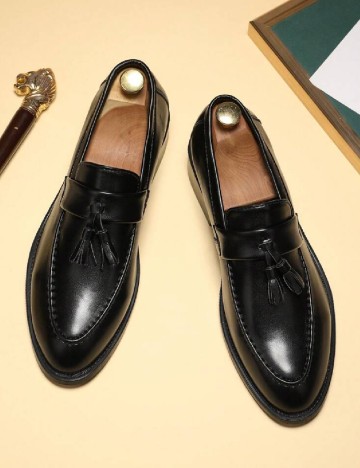 
						Pantofi SHEIN, negru