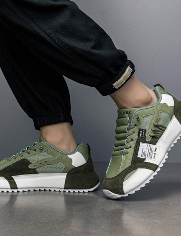
						Adidasi SHEIN, verde