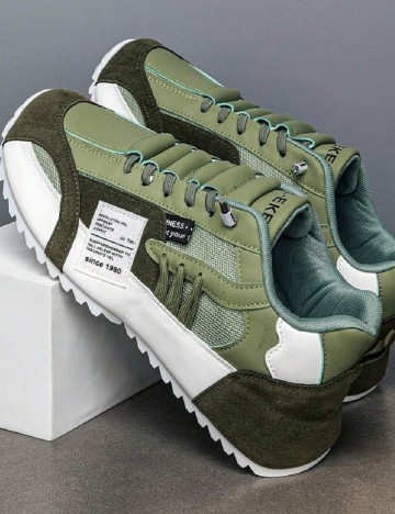 Adidasi SHEIN, verde