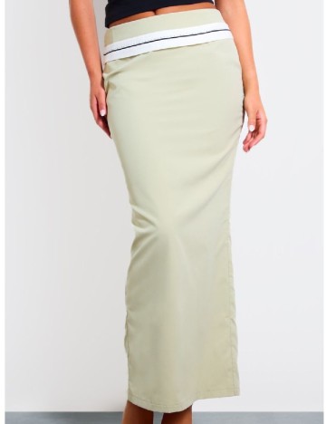 Fusta PrettyLittleThing, verde