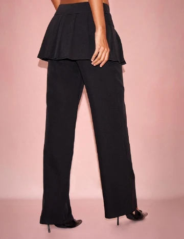 Pantaloni PRETTYLITTLETHING, negru Negru