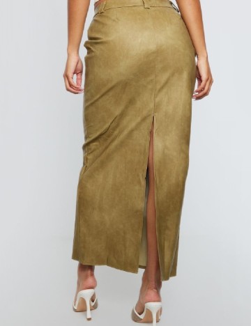 Fusta PRETTYLITTLETHING, verde