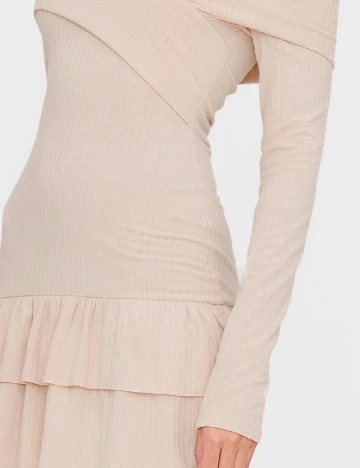 Rochie scurta PRETTYLITTLETHING, crem