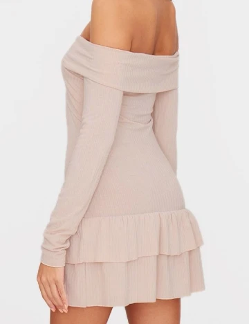 Rochie scurta PRETTYLITTLETHING, crem