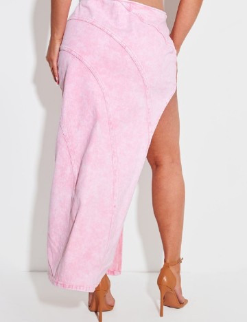 Fusta PRETTYLITTLETHING, roz