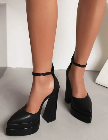 Pantofi SHEIN, negru