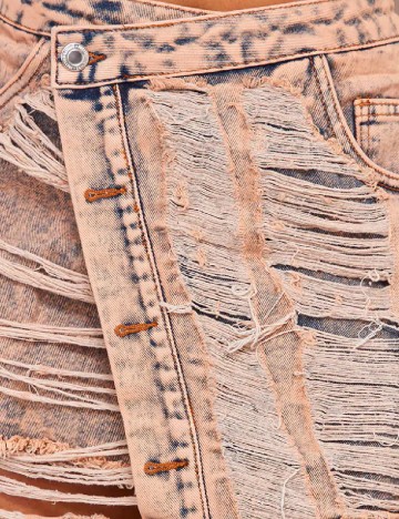 Fusta PrettyLittleThing, roz