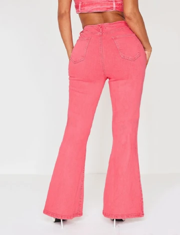 Blugi PRETTYLITTLETHING, roz