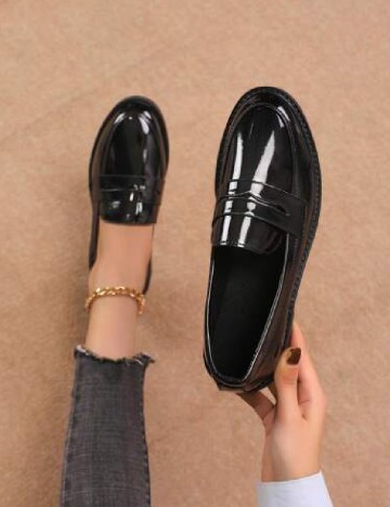 
						Mocasini SHEIN, negru