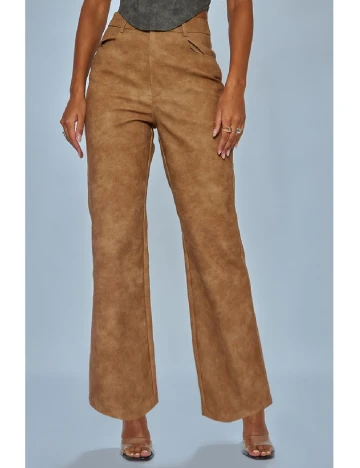 Pantaloni PRETTYLITTLETHING, maro Maro
