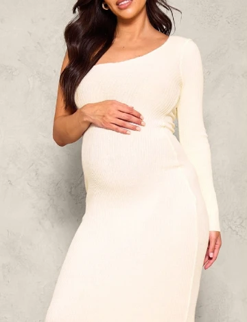 Rochie lunga PRETTYLITTLETHING Maternity, crem