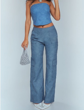 
						Pantaloni PRETTYLITTLETHING, albastru