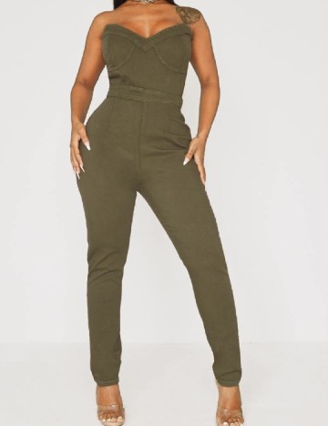 Salopeta PRETTYLITTLETHING, verde