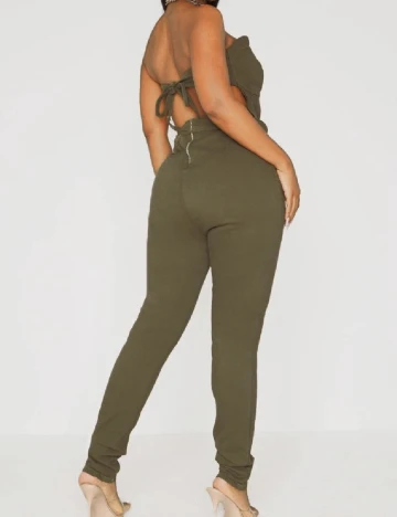 Salopeta PRETTYLITTLETHING, verde Verde