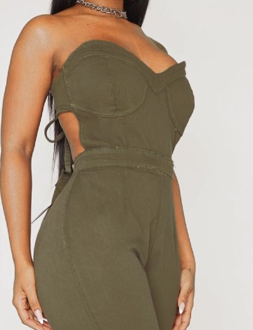 Salopeta PRETTYLITTLETHING, verde