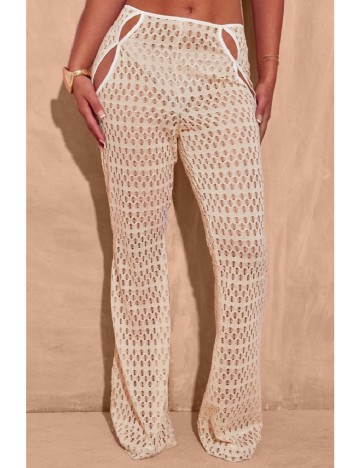 Pantaloni PRETTYLITTLETHING, crem