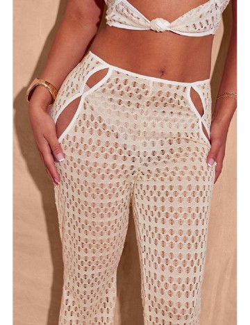 Pantaloni PRETTYLITTLETHING, crem