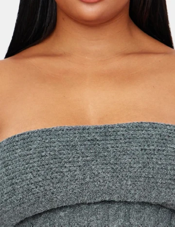 Top PRETTYLITTLETHING Plus Size, gri