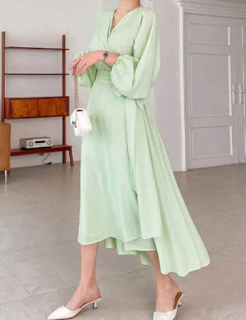 Rochie medie Dazy, verde deschis