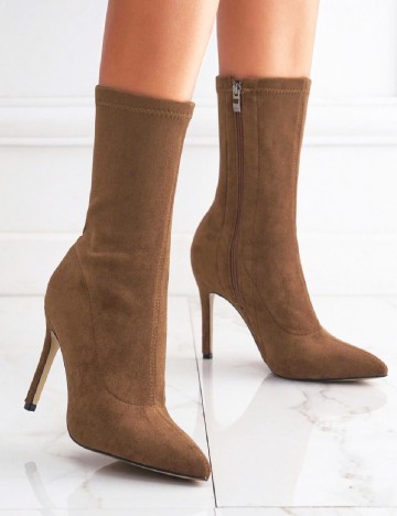 
						Botine SHEIN, maro