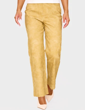 Pantaloni PRETTYLITTLETHING, galben