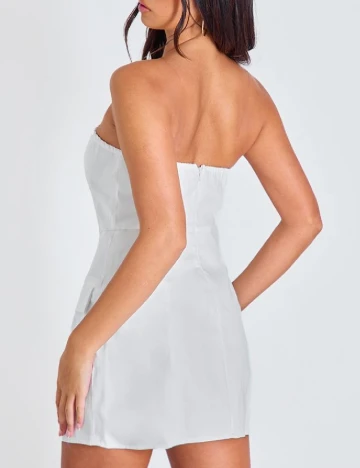Rochie scurta PRETTYLITTLETHING, alb