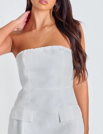 Rochie scurta PRETTYLITTLETHING, alb