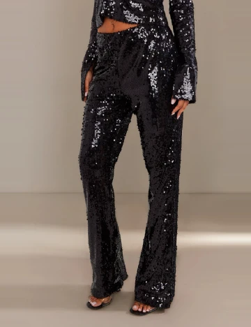 Pantaloni PRETTYLITTLETHING, negru