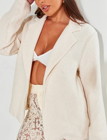 Blazer PRETTYLITTLETHING, ecru