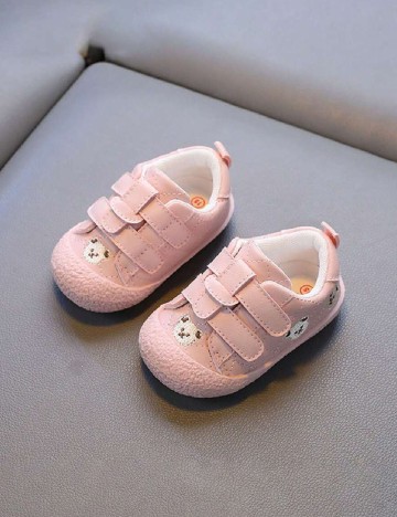 
						Adidasi Shein Kids, roz