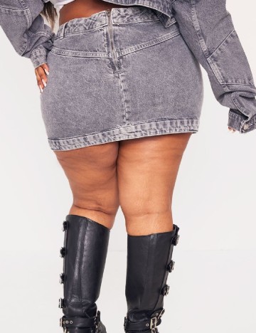 Fusta PRETTYLITTLETHING Plus Size, gri