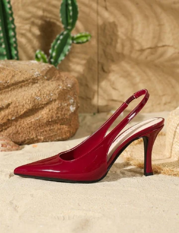 Pantofi SHEIN, grena