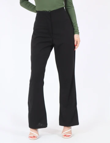 Pantaloni SHEIN, negru