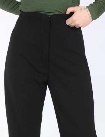 Pantaloni SHEIN, negru