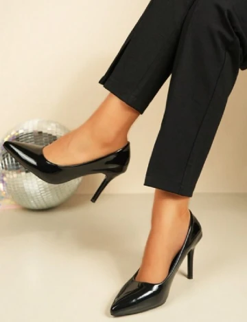 Pantofi SHEIN, negru