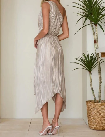 Rochie medie SHEIN, crem