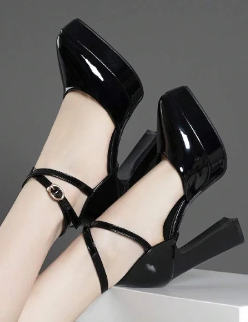 Pantofi SHEIN, negru