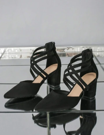 Pantofi SHEIN, negru