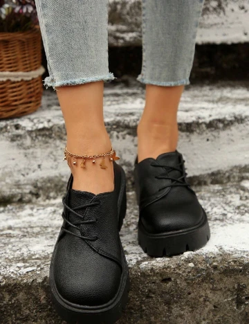 Pantofi SHEIN, negru Negru