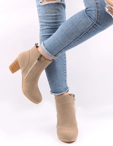 
						Botine SHEIN, bej